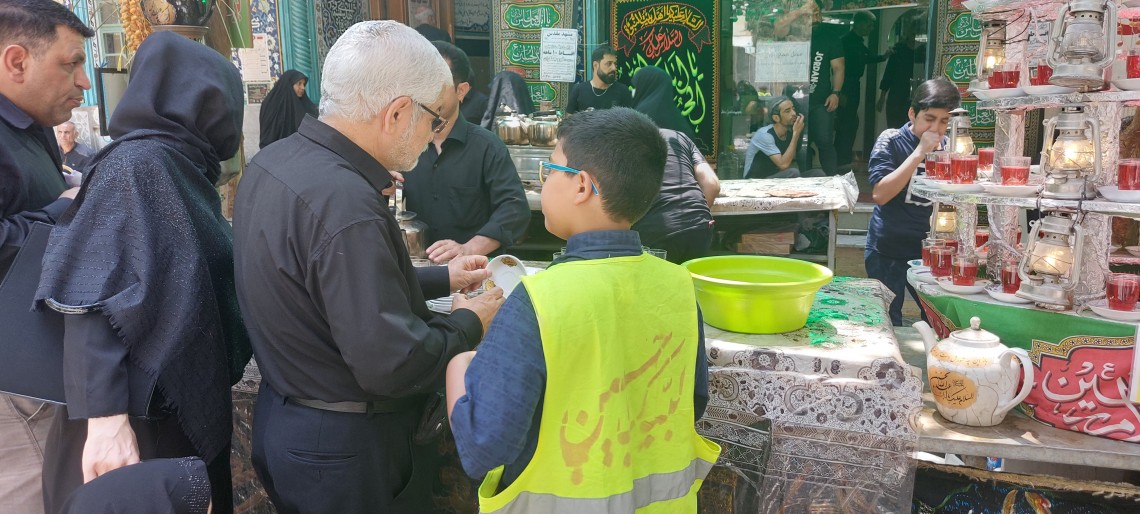 یازدهمین سوگواره عاشورایی عکس هیأت-روح اله رفیعی-بخش اصلی-روایت هیأت(مجموعه عکس)