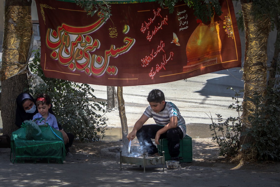 یازدهمین سوگواره عاشورایی عکس هیأت-محمد آهنگر-بخش اصلی-روایت هیأت(تک عکس)