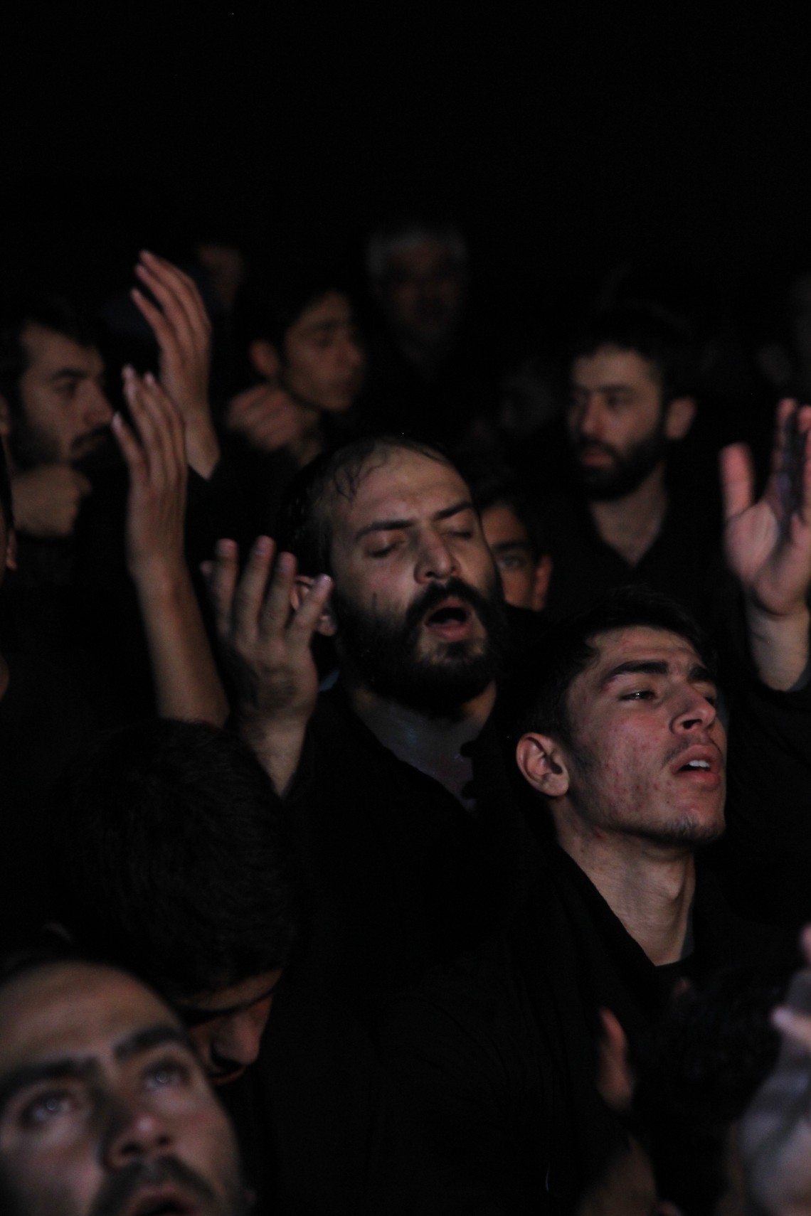 سوگواره سوم-عکس 3-احمد قارداش پور طرقی-جلسه هیأت فضای داخلی