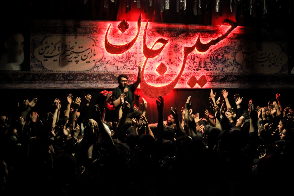 سوگواره چهارم-عکس 68-احمد قارداش پور طرقی-جلسه هیأت فضای داخلی