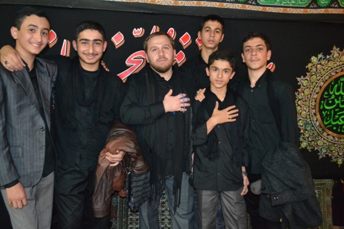 سوگواره سوم-عکس 9-سیدصدرالدین سیدصبوری-جلسه هیأت یادبود