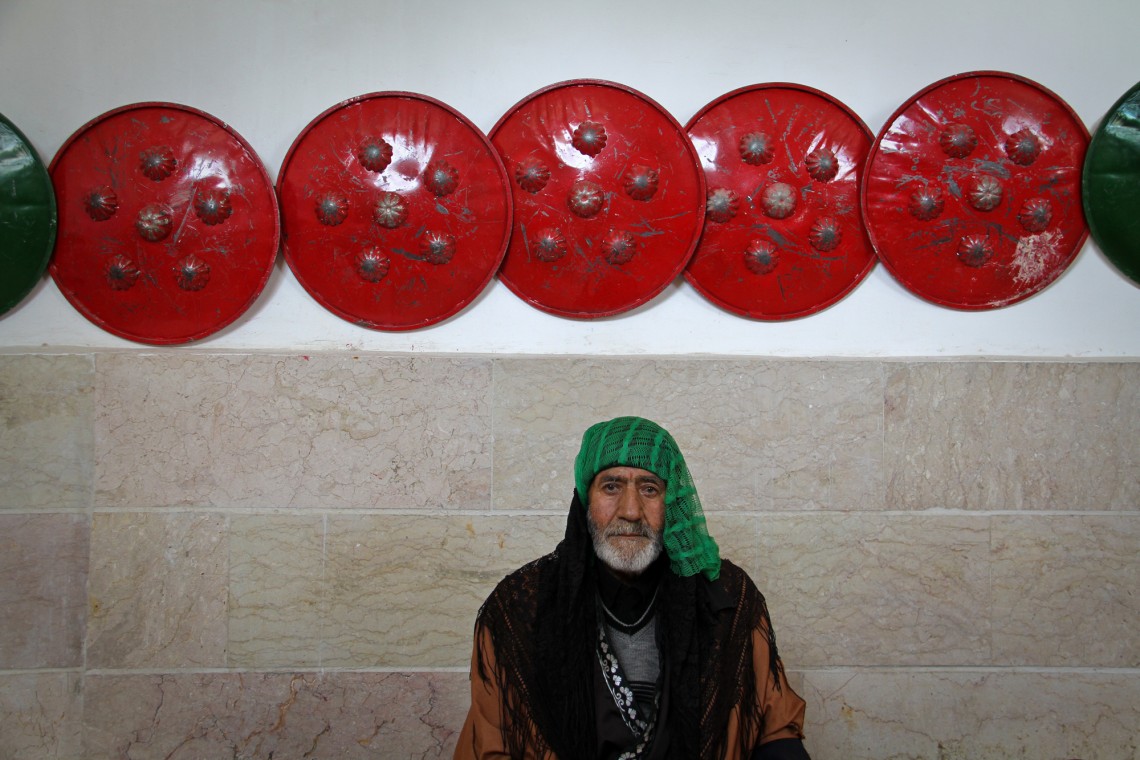 سوگواره چهارم-عکس 44-رضا نجفلو-جلسه هیأت یادبود