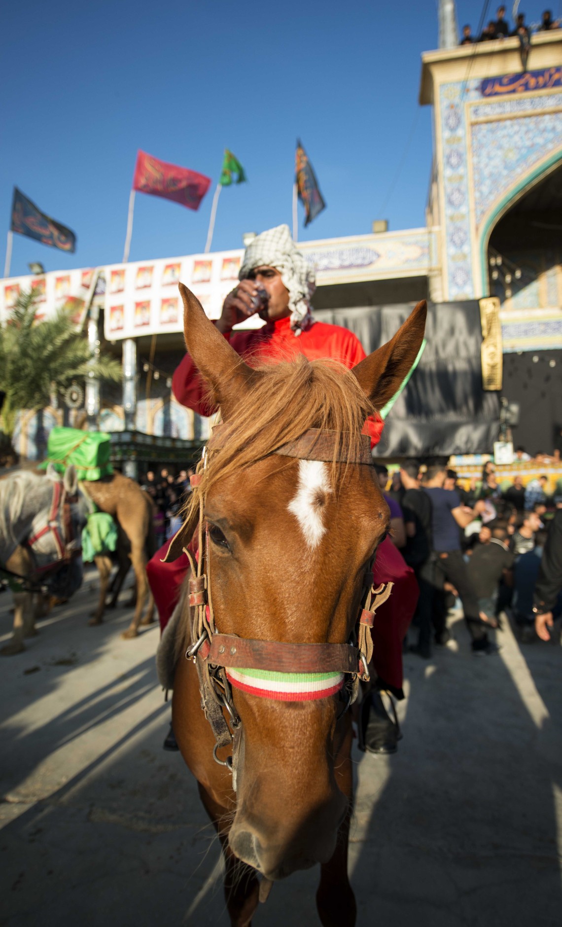 سوگواره چهارم-عکس 38-سید احسان مرتضوی-جلسه هیأت فضای داخلی