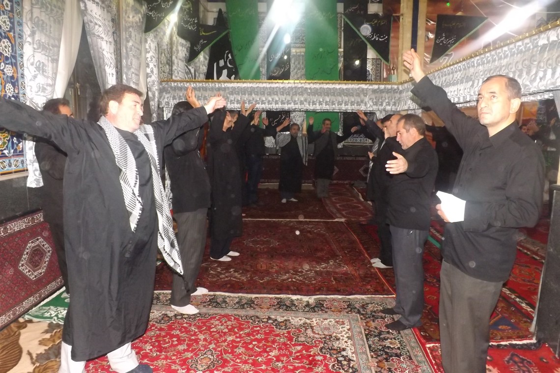 سوگواره چهارم-عکس 27-احمد قره داغی-جلسه هیأت فضای داخلی