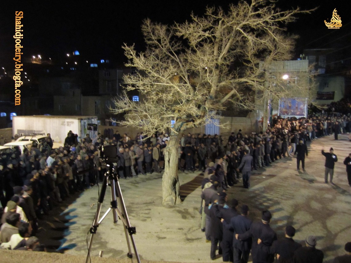 سوگواره سوم-عکس 12-حسن جدیری کهنموئی-جلسه هیأت فضای بیرونی