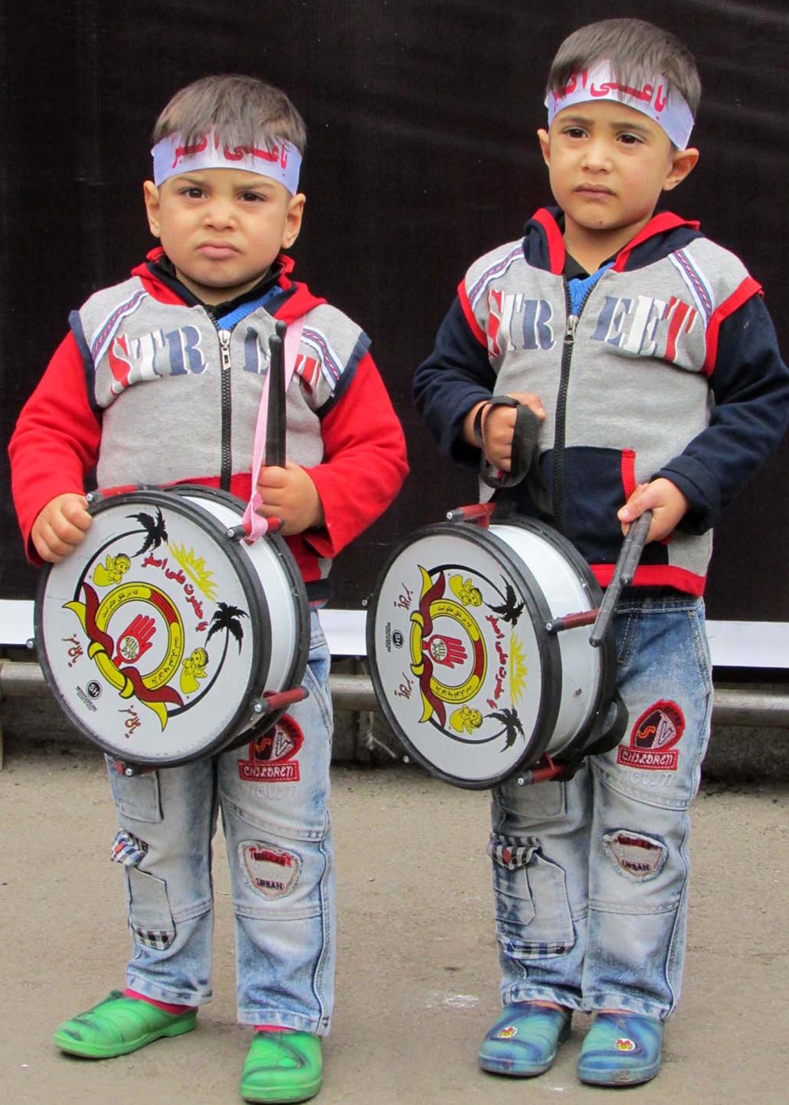 سوگواره دوم-عکس 6-مهدی کرمی-جلسه هیأت فضای داخلی