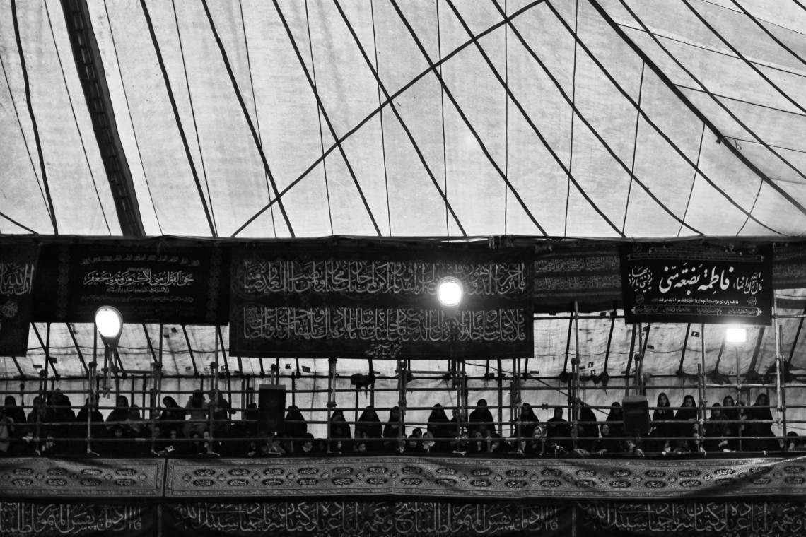 سوگواره اول-عکس 9-حسن الماسی-جلسه هیأت