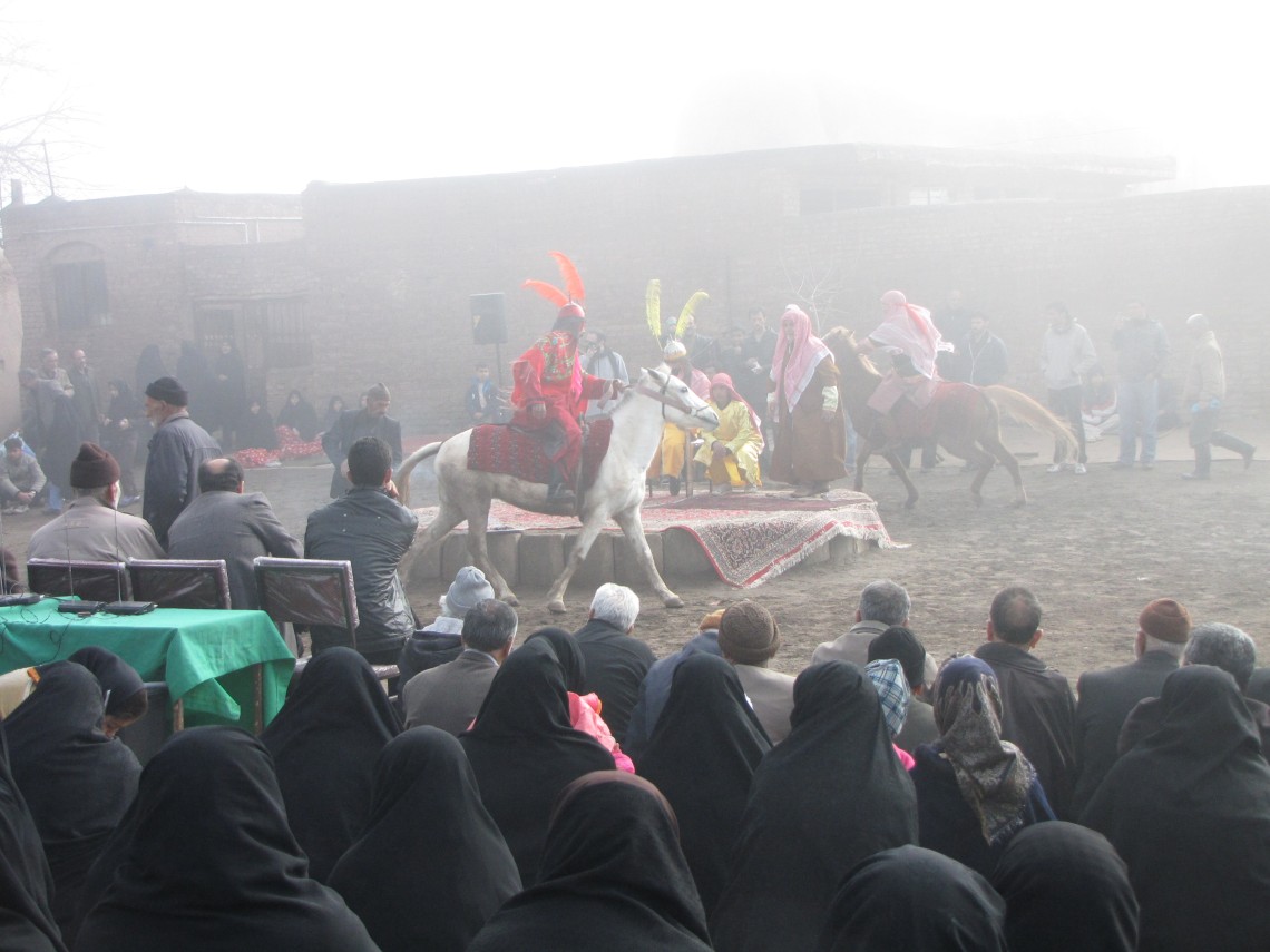 سوگواره سوم-عکس 1-سارا باغانی-آیین های عزاداری