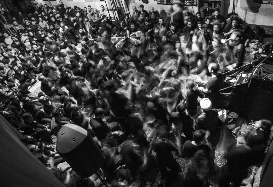 سوگواره سوم-عکس 1-احمد حسنی-جلسه هیأت فضای داخلی