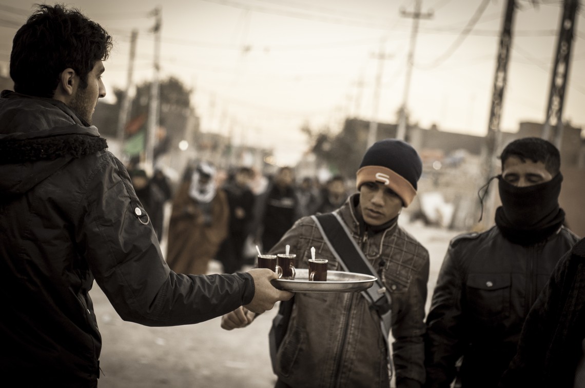 سوگواره سوم-عکس 49-علی دهقان-پیاده روی اربعین از نجف تا کربلا