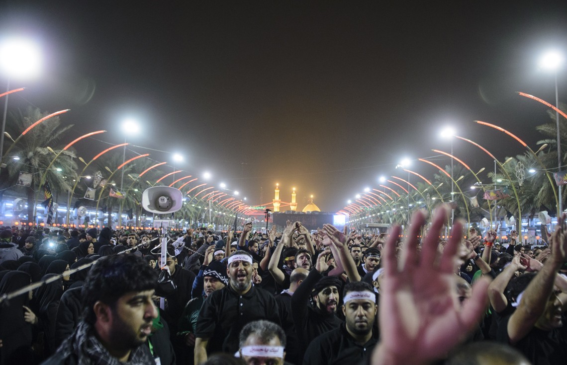 سوگواره پنجم-عکس 122-علی دهقان-پیاده روی اربعین از نجف تا کربلا