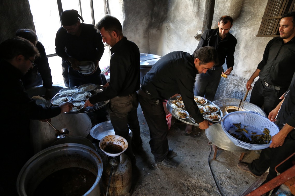 فراخوان ششمین سوگواره عاشورایی عکس هیأت-پرویز گلی زاده-بخش اصلی -جلسه هیأت