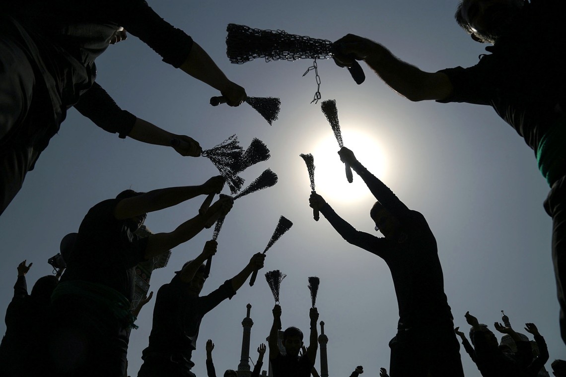 فراخوان ششمین سوگواره عاشورایی عکس هیأت-حمید عابدی-بخش اصلی -جلسه هیأت