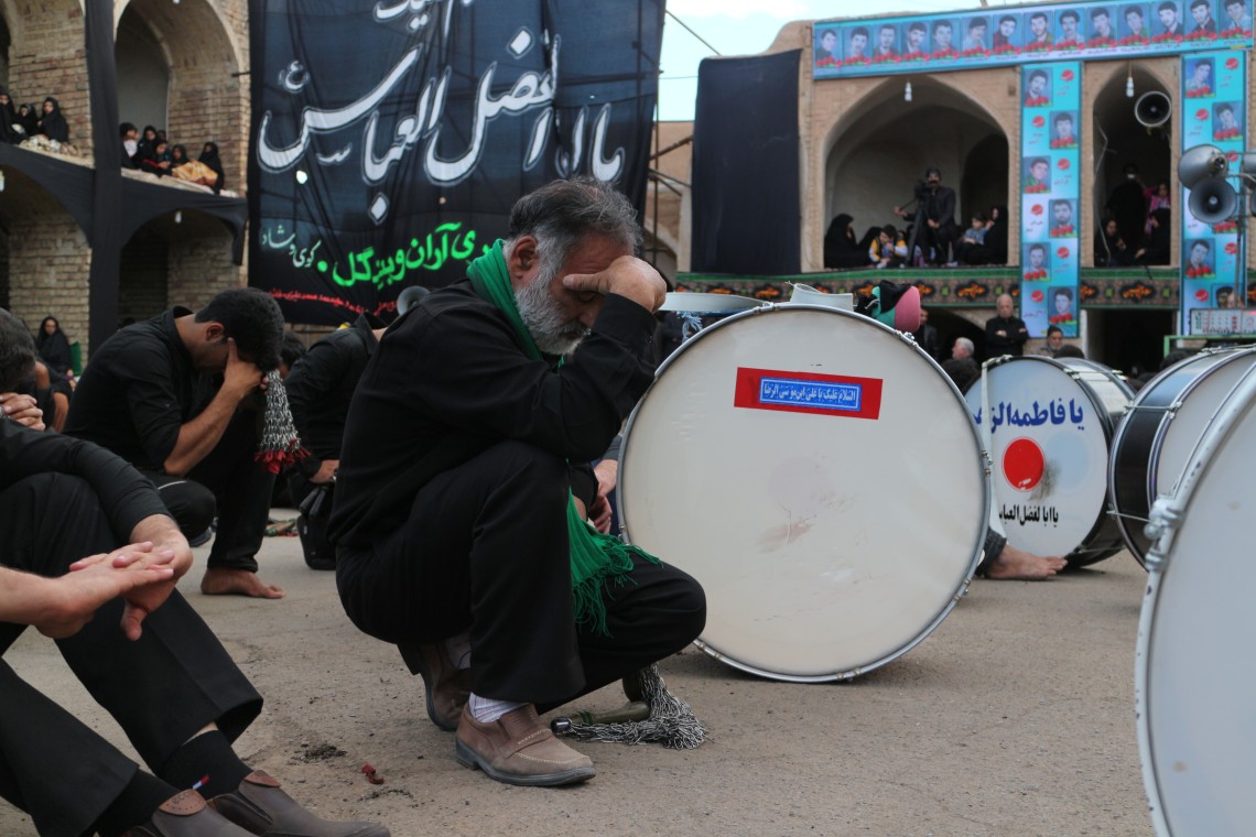 سوگواره سوم-عکس 12-محمد جواد نیکوفرد-پیاده روی اربعین از نجف تا کربلا