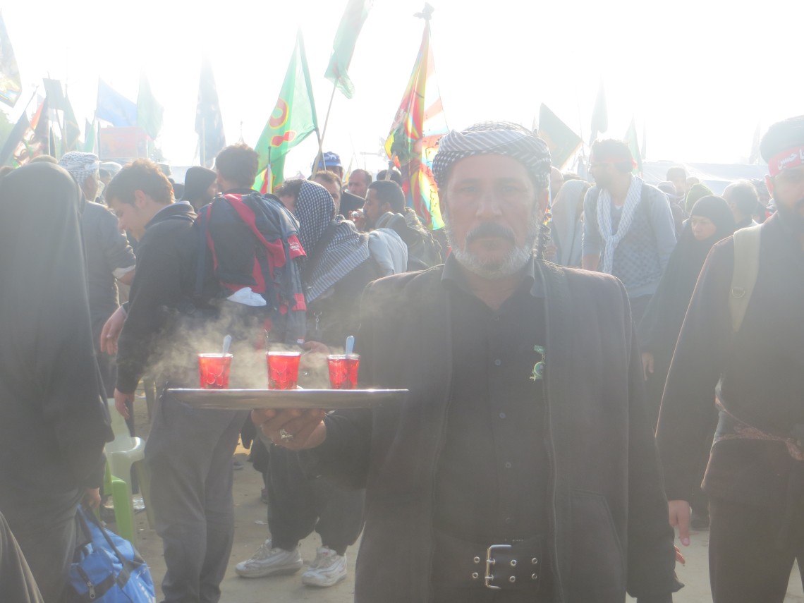 سوگواره سوم-عکس 9-فرهاد کسائی-پیاده روی اربعین از نجف تا کربلا