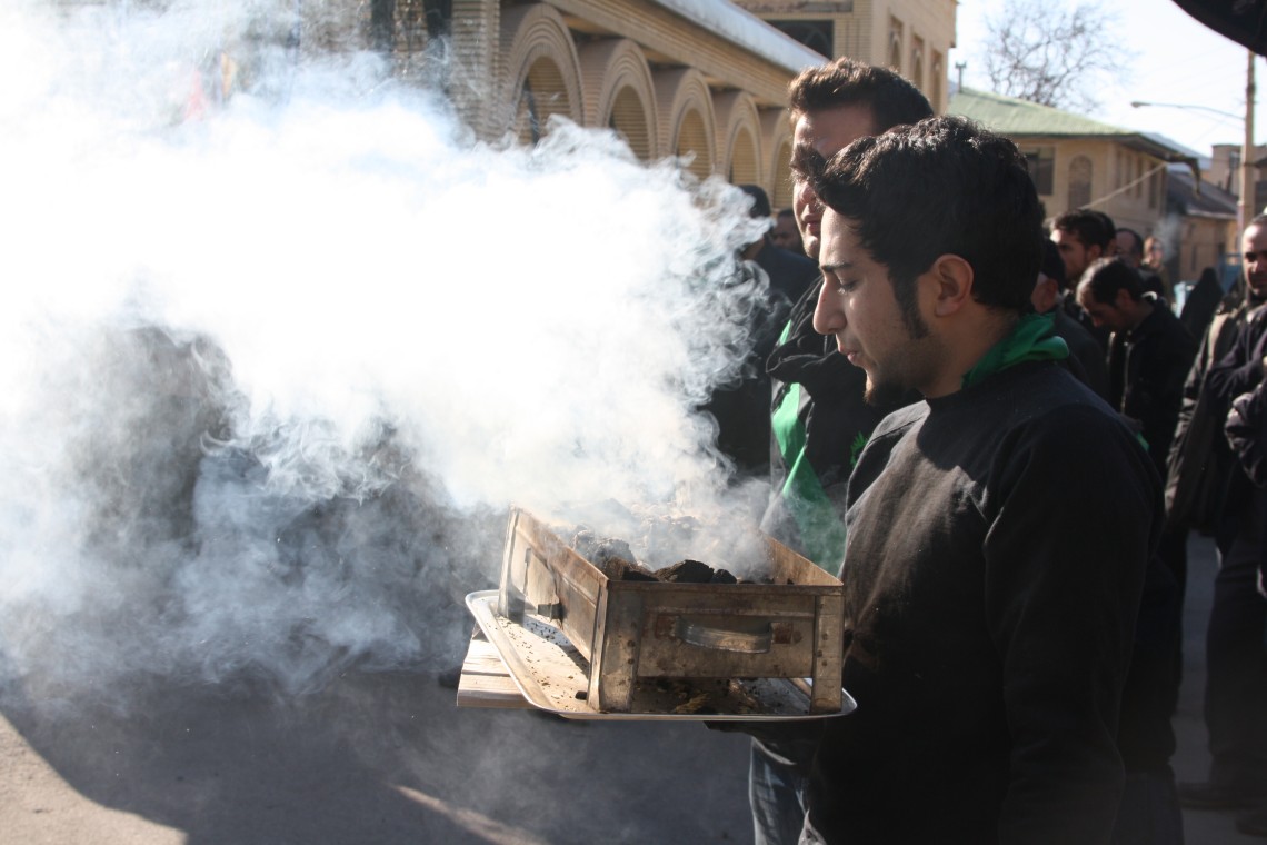 سوگواره دوم-عکس 3-محمد حاجی علیرضایی-جلسه هیأت فضای بیرونی 