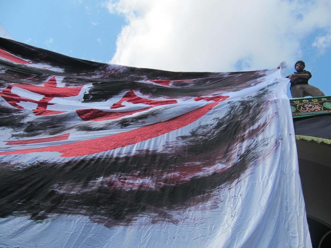 سوگواره سوم-عکس 6-وحید وادی السلامی-جلسه هیأت فضای بیرونی