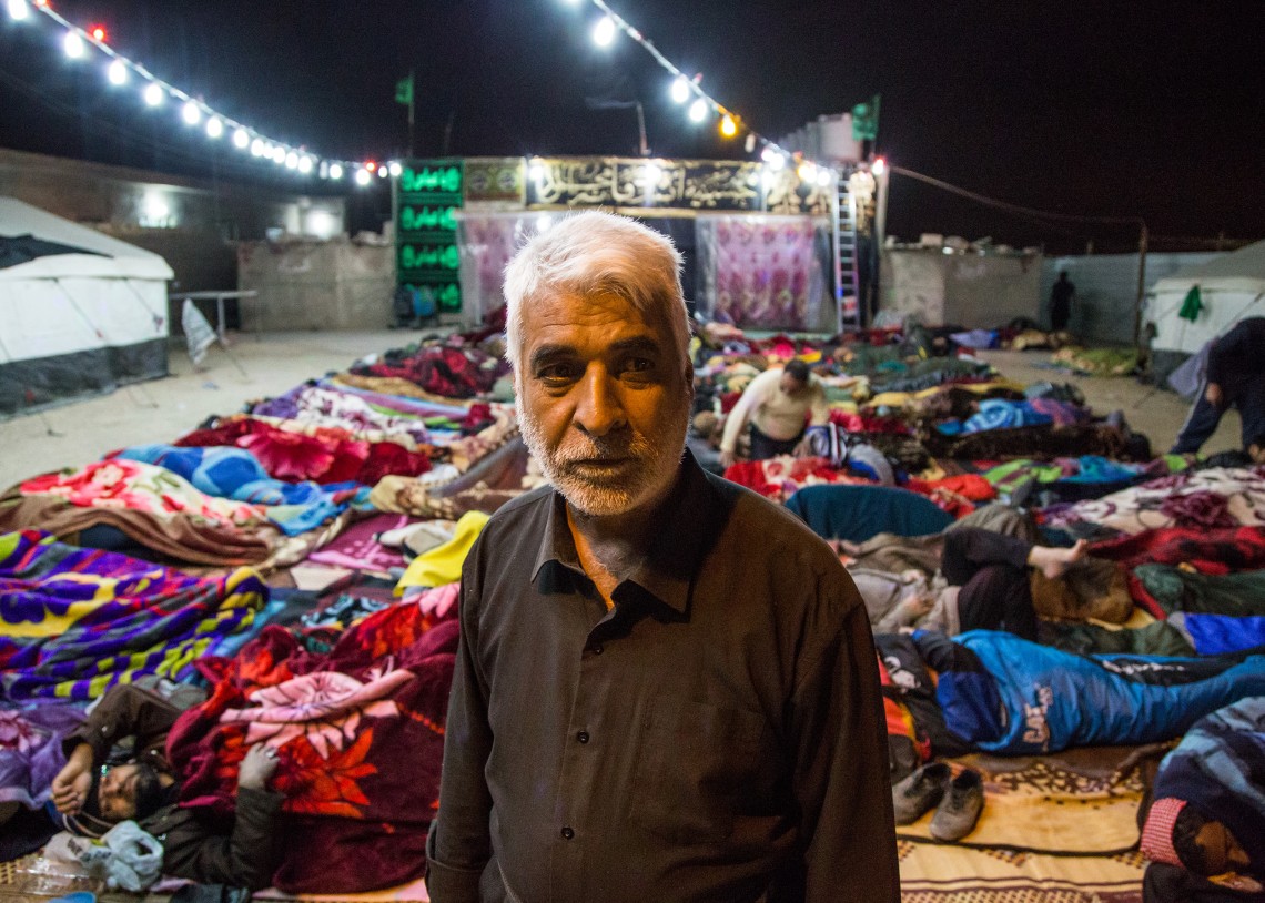 سوگواره چهارم-عکس 11-علی  حسن زاده-پیاده روی اربعین از نجف تا کربلا