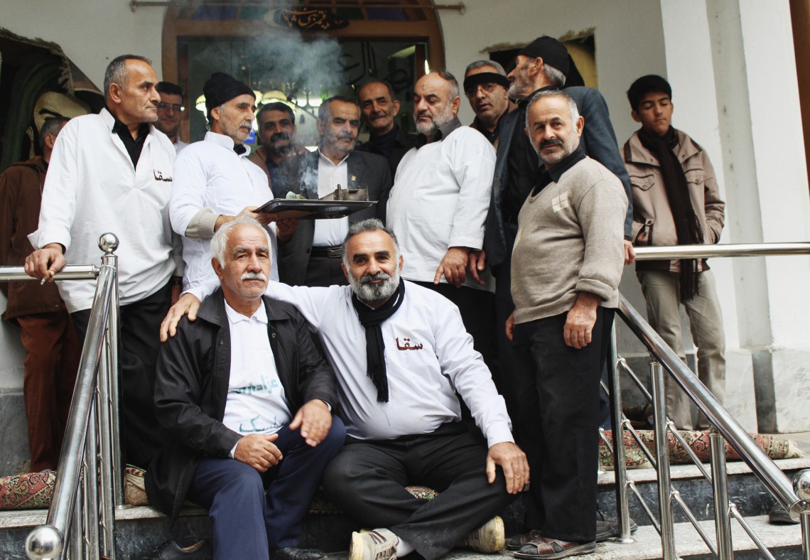 سوگواره سوم-عکس 8-سمانه شیرازی-جلسه هیأت یادبود