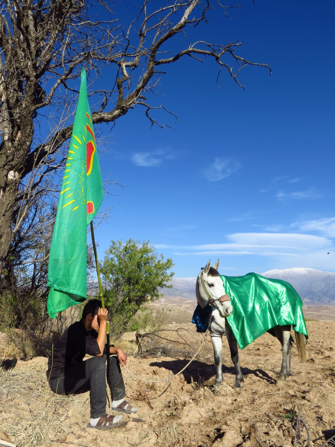 سوگواره چهارم-عکس 13-احمد زعفری هشجین-آیین های عزاداری