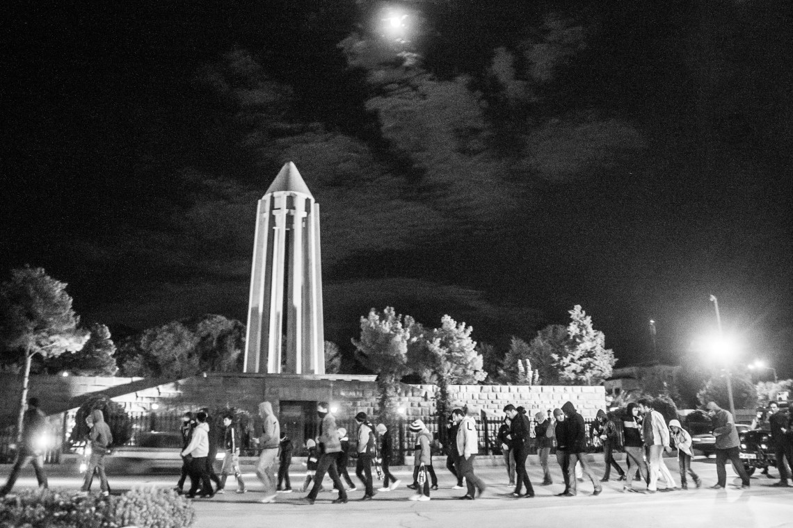 سوگواره سوم-عکس 2-محمدمهدی فتحی-جلسه هیأت فضای بیرونی