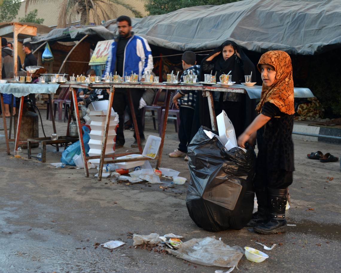 سوگواره سوم-عکس 2-مجید فریدونی-پیاده روی اربعین از نجف تا کربلا