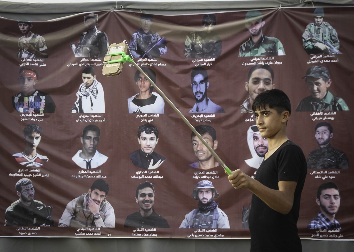 سوگواره پنجم-عکس 24-محمد عمارلو-پیاده روی اربعین از نجف تا کربلا