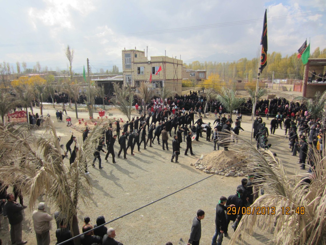 سوگواره دوم-عکس 6-حامد بیگلری-جلسه هیأت فضای بیرونی 