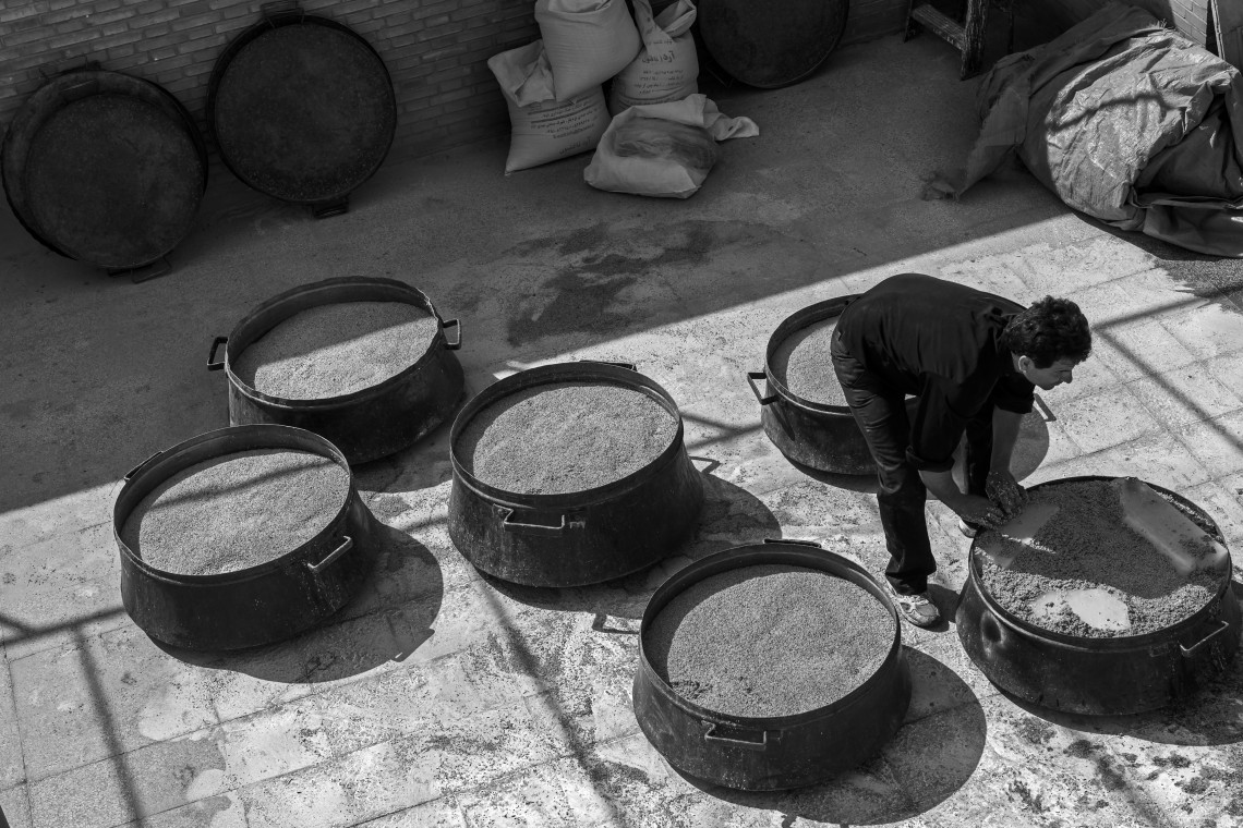 سوگواره پنجم-عکس 74-داود ايزدپناه-جلسه هیأت فضای بیرونی