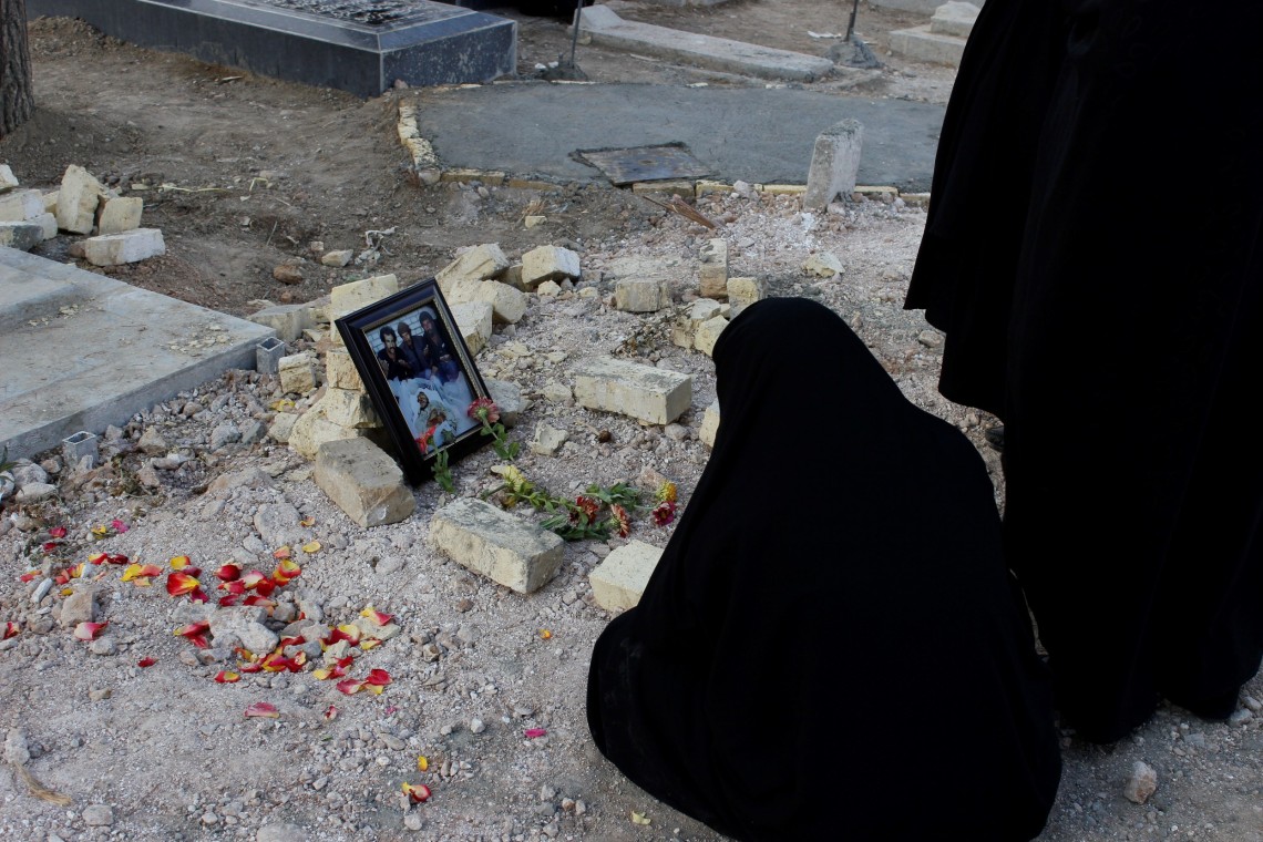 سوگواره سوم-عکس 1-سید سعید موسوی درآمدی-جلسه هیأت فضای بیرونی