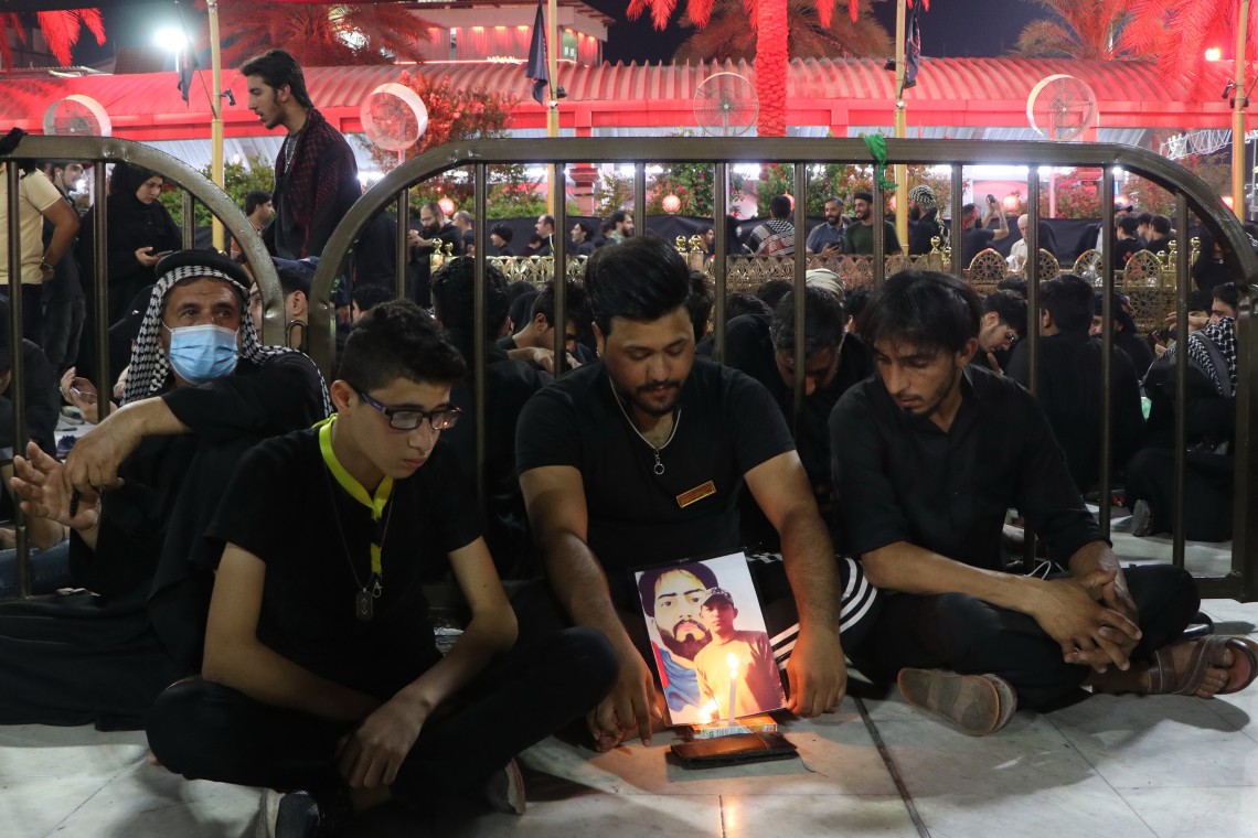 دهمین سوگواره عاشورایی عکس هیأت-محمد  آهنگر-مجالس احیای امراهل‌البیت علیهم‌السلام تک عکس-دوربین دیجیتال