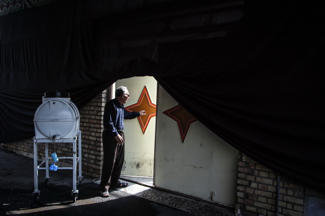 دهمین سوگواره عاشورایی عکس هیأت-محمد  آهنگر-مجالس احیای امراهل‌البیت علیهم‌السلام تک عکس-دوربین دیجیتال