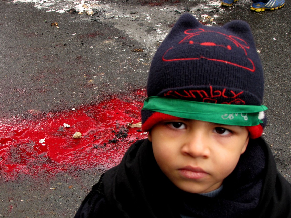 سوگواره سوم-عکس 11-نوید صالح فکر-جلسه هیأت فضای بیرونی