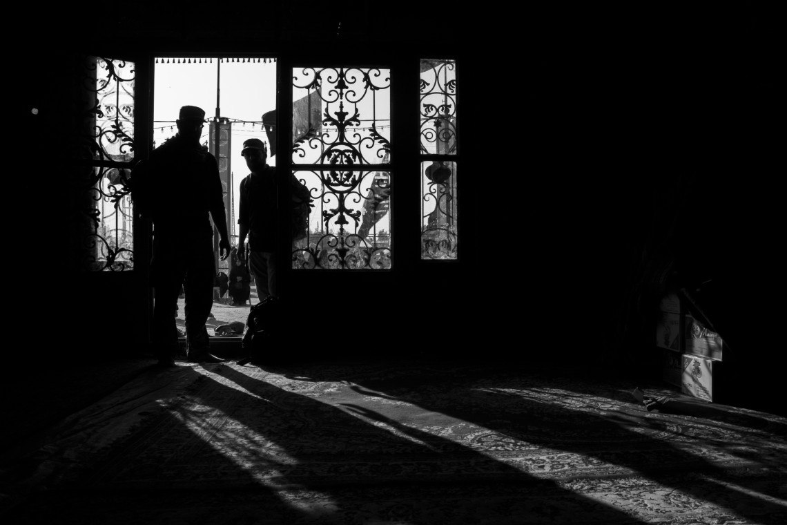 سوگواره چهارم-عکس 8-حسین رضائی فرد-پیاده روی اربعین از نجف تا کربلا