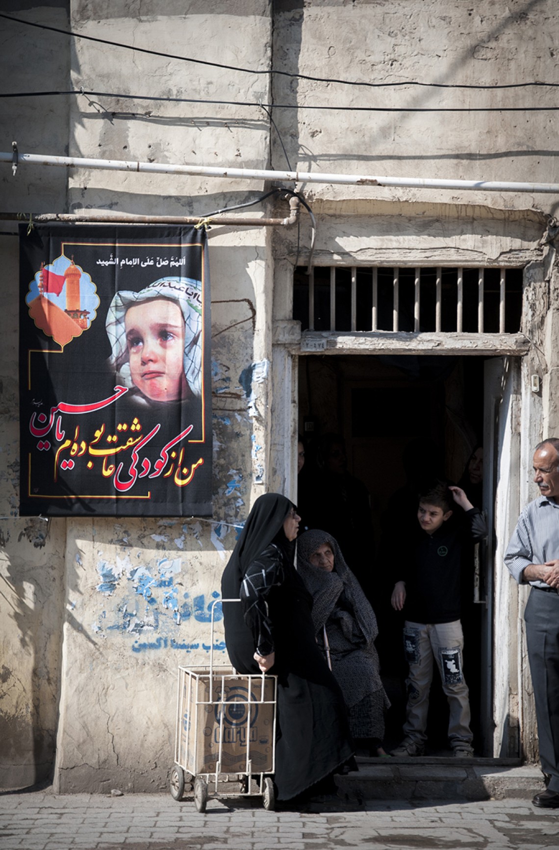 سوگواره دوم-عکس 9-بهزاد بهروزنیا-جلسه هیأت فضای بیرونی 