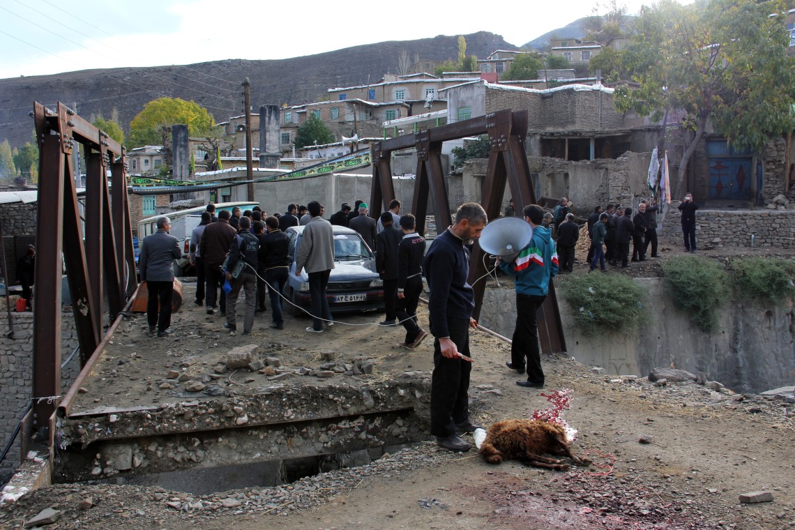 سوگواره سوم-عکس 29-محمد حسین صفری رودبار-جلسه هیأت فضای بیرونی