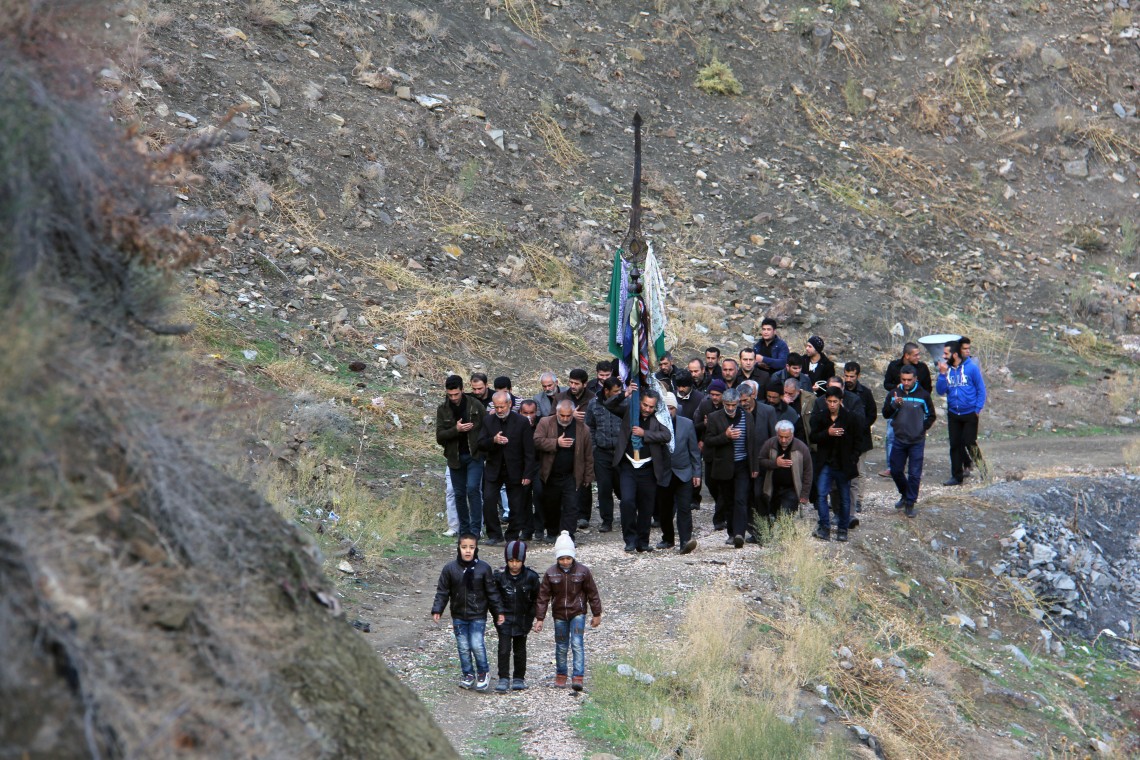 سوگواره سوم-عکس 18-محمد حسین صفری رودبار-آیین های عزاداری