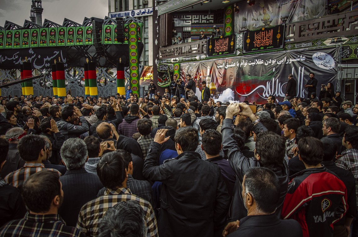 سوگواره سوم-عکس 2-رضا بهرامی زاده-جلسه هیأت فضای داخلی