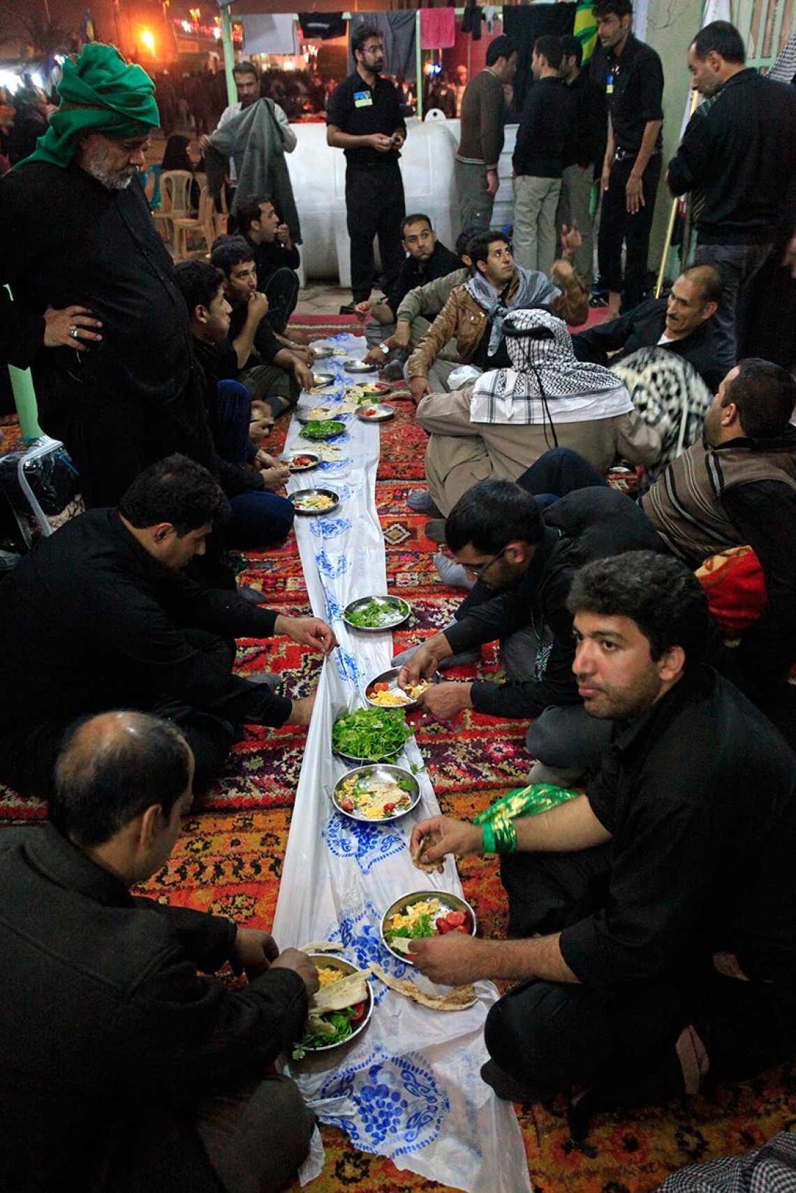 سوگواره سوم-عکس 151-مهدی تیرانی-پیاده روی اربعین از نجف تا کربلا