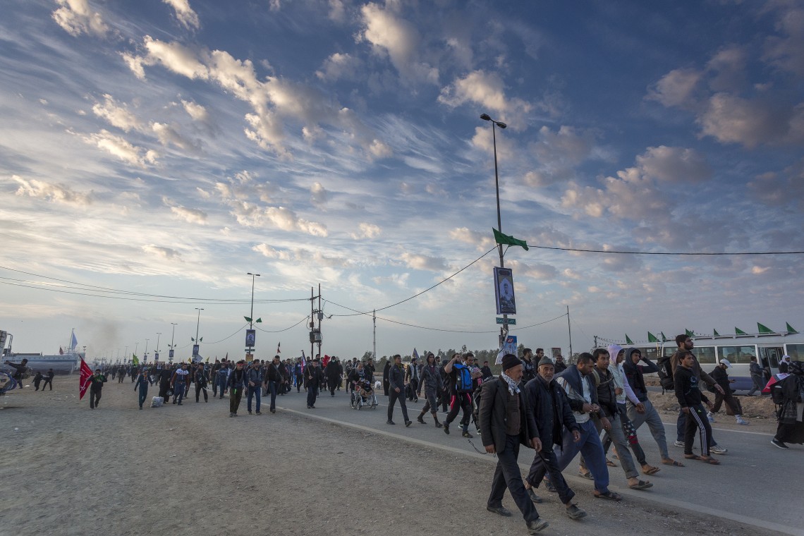 سوگواره چهارم-عکس 180-مهدی تیرانی-پیاده روی اربعین از نجف تا کربلا