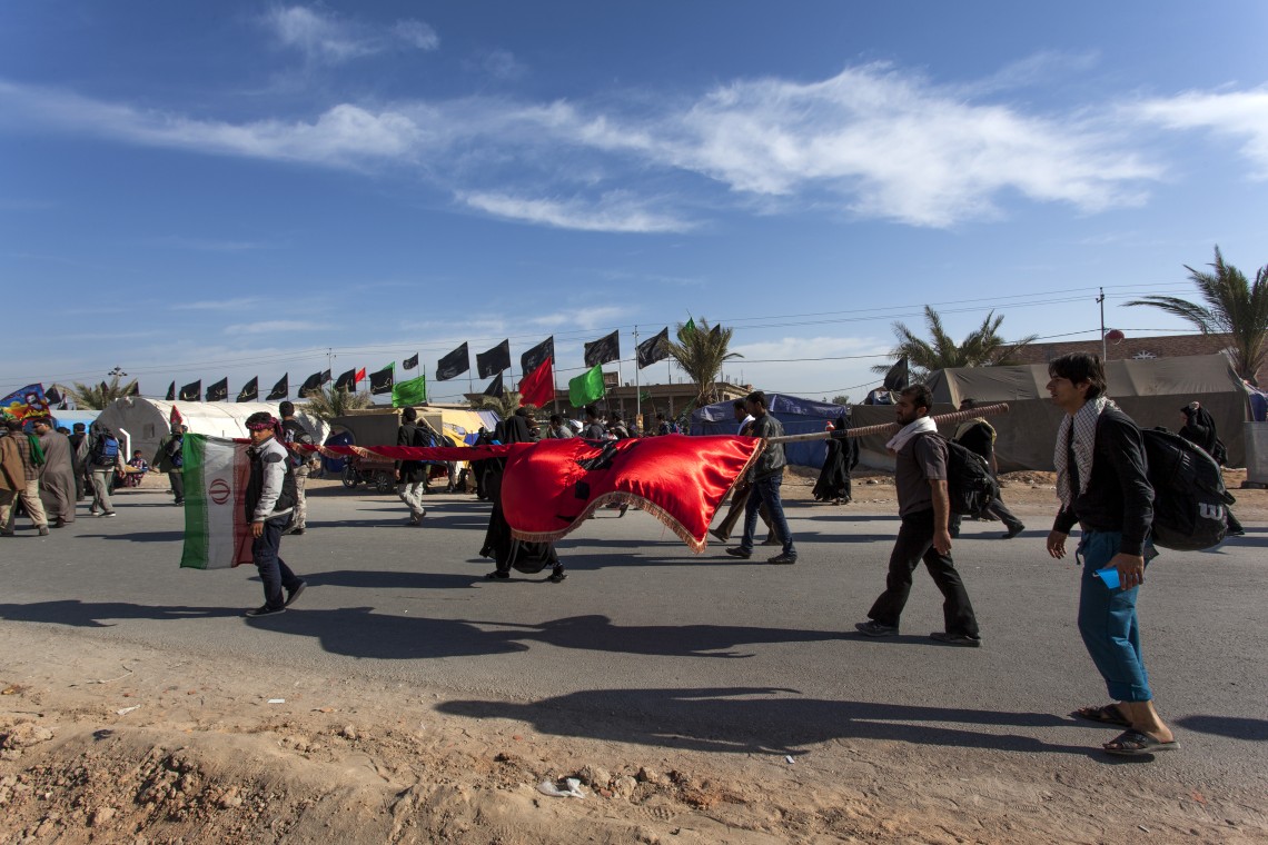 سوگواره سوم-عکس 126-مهدی تیرانی-پیاده روی اربعین از نجف تا کربلا