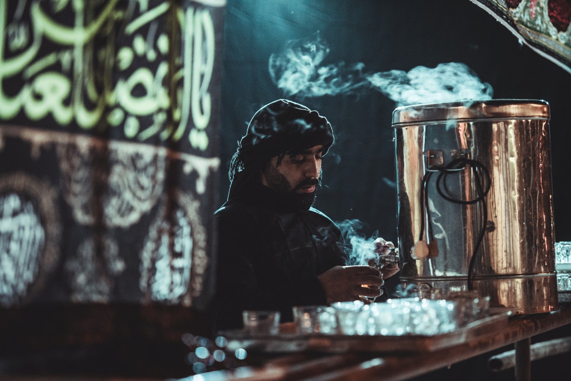 فراخوان ششمین سوگواره عاشورایی عکس هیأت-محمد طاها مازندرانی-بخش اصلی -جلسه هیأت