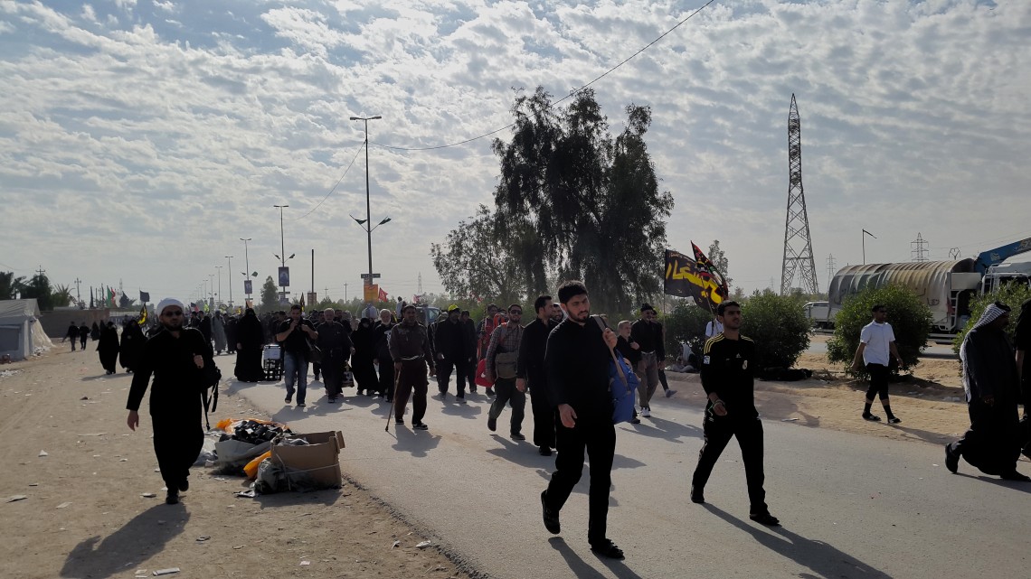 سوگواره چهارم-عکس 26-محمد طاها مازندرانی-پیاده روی اربعین از نجف تا کربلا