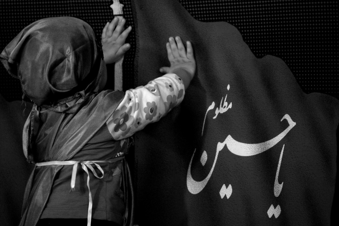 سوگواره سوم-عکس 38-مسعود جعفری-جلسه هیأت فضای داخلی