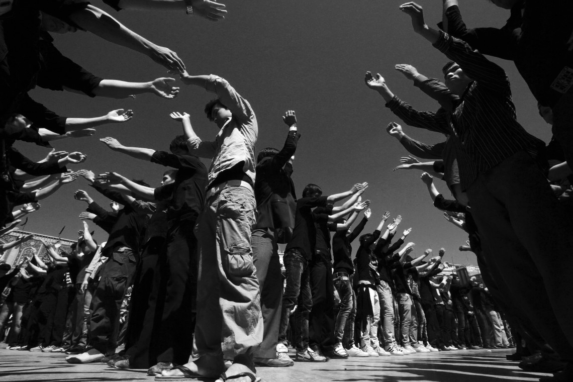 سوگواره دوم-عکس 5-حجت الله  عطایی -جلسه هیأت فضای داخلی