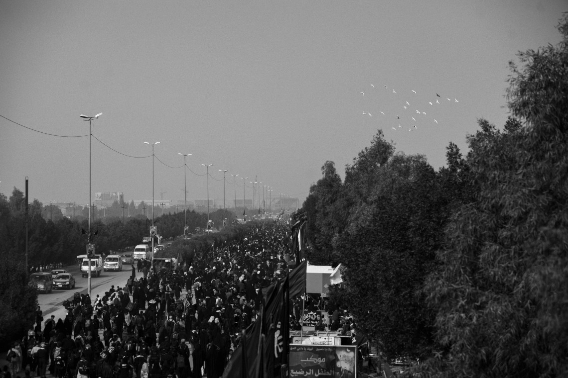 سوگواره چهارم-عکس 16-علی محمد غلامی-پیاده روی اربعین از نجف تا کربلا