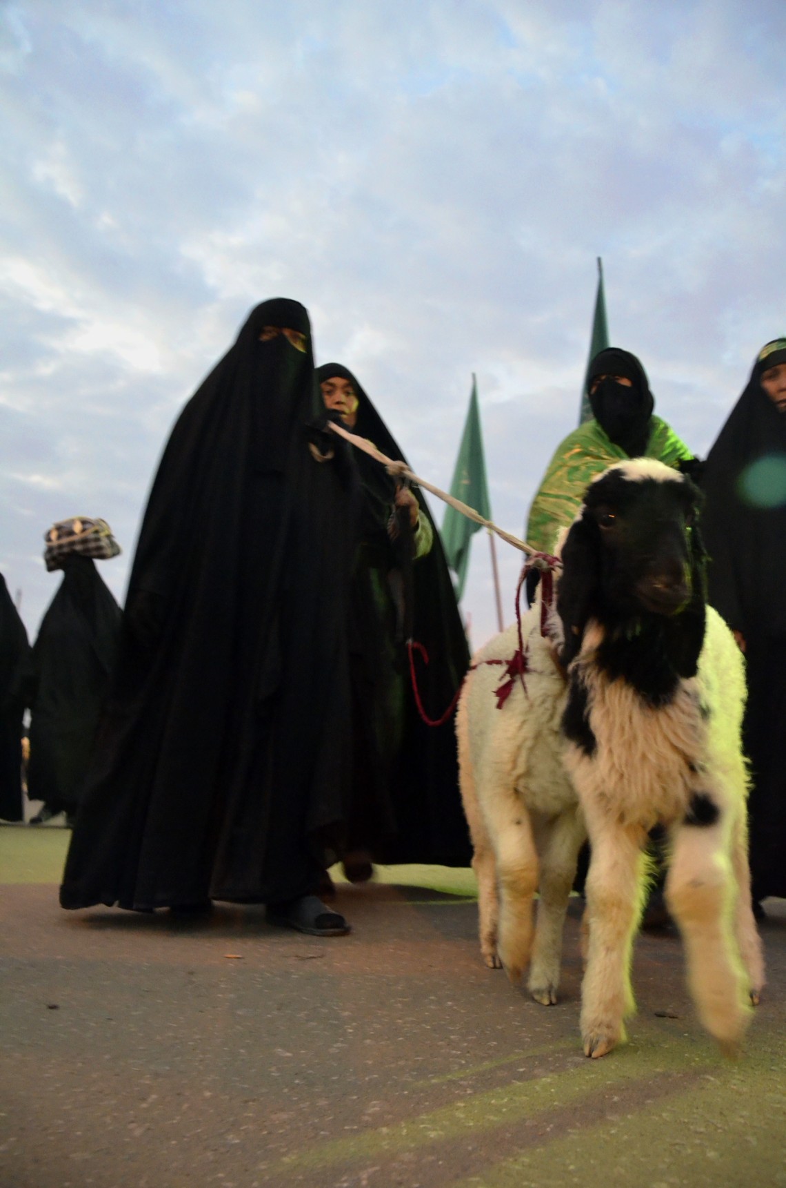 سوگواره دوم-عکس 11-محمدامین غفاری-جلسه هیأت فضای داخلی