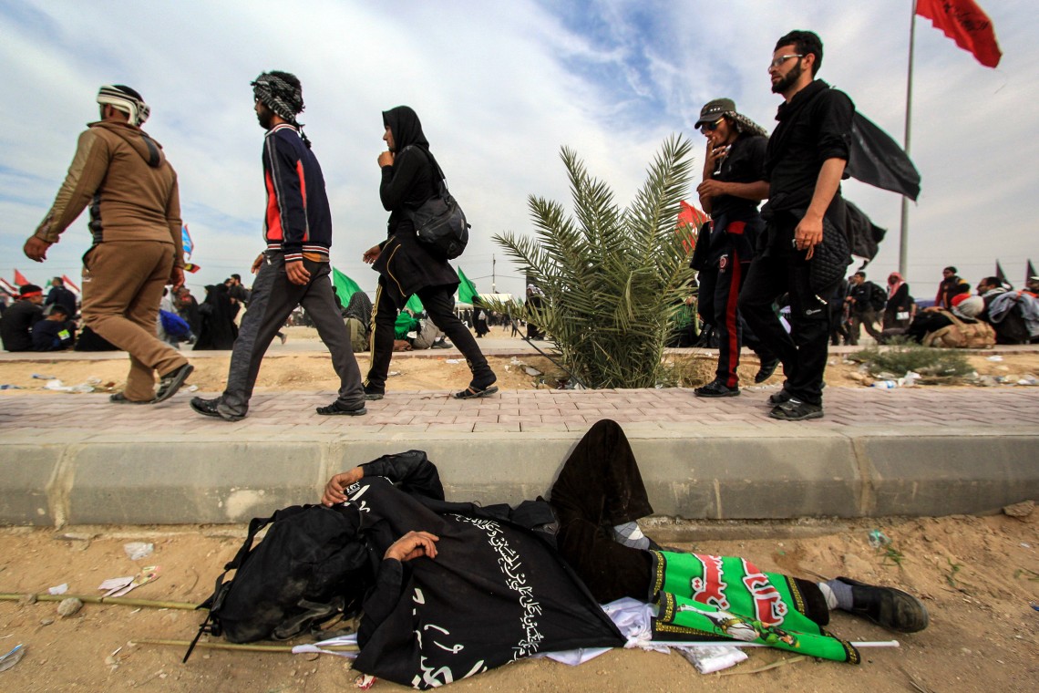 سوگواره پنجم-عکس 59-محمد حسن صلواتی-پیاده روی اربعین از نجف تا کربلا