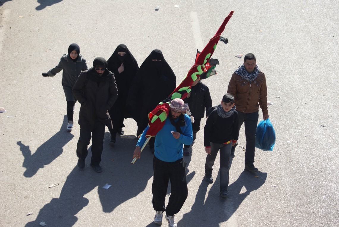 سوگواره دوم-عکس 35-محسن مرادی-پیاده روی اربعین از نجف تا کربلا