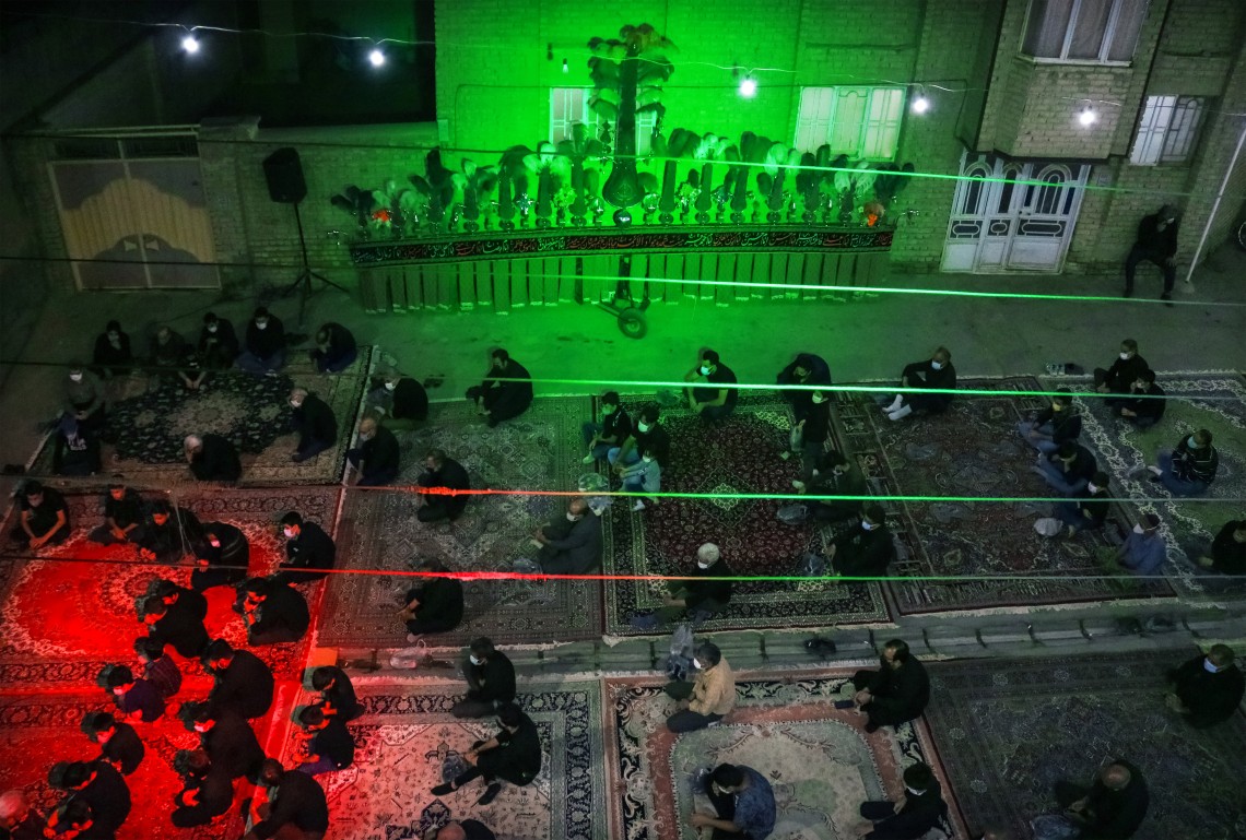 دهمین سوگواره عاشورایی عکس هیأت-امیر عنایتی-مجالس احیای امراهل‌البیت علیهم‌السلام تک عکس-دوربین دیجیتال